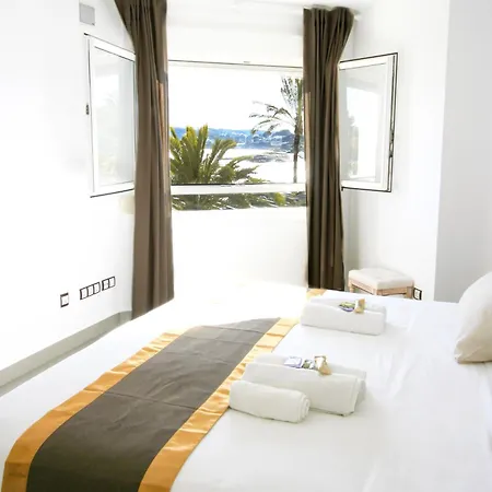 1 * Moraira